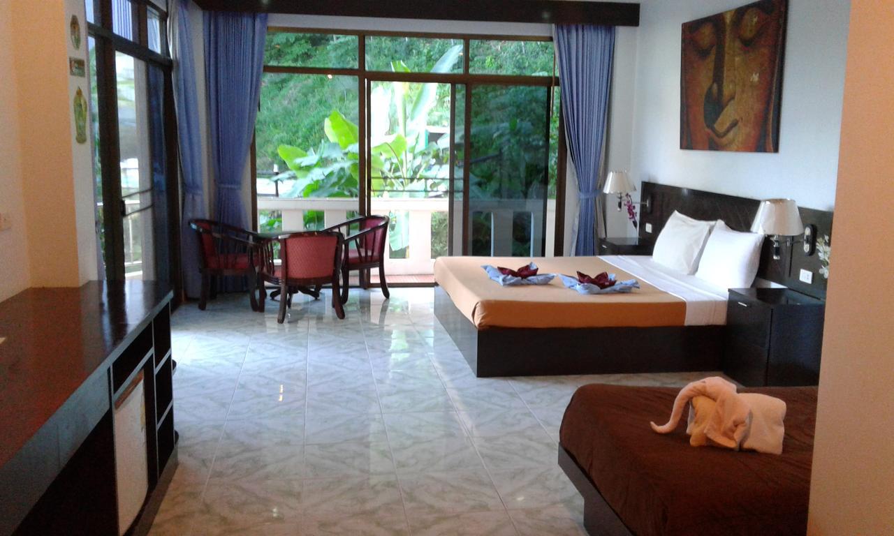 Hotel Feng Shui House Patong Exterior foto